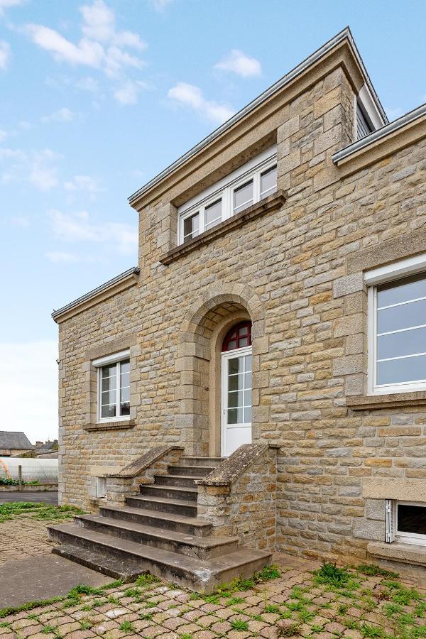 Loft British Au Pied Du Mont ! Pontorson Exterior foto